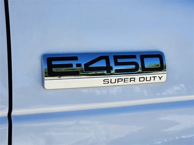 2023 Ford E-450SD Base